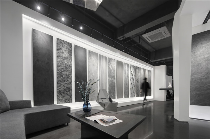 黑白灰構(gòu)造極簡藝術(shù)風(fēng)駿美石材展廳展示區(qū)裝修設(shè)計方案
