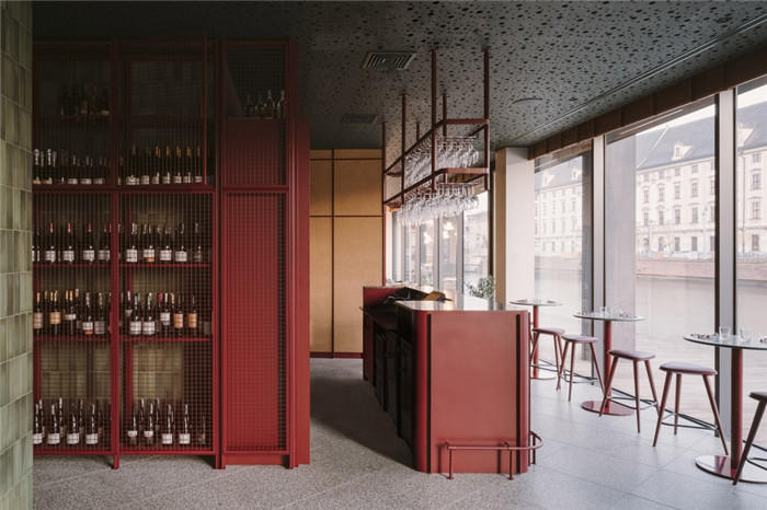 精致工業(yè)風餐廳酒吧吧臺酒柜裝修設計方案